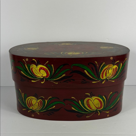 Vintage Wilton & Lee Ltd Hand Painted Shaker Oval Box 1773 with Lid Red Yellow - Picture 1 of 10